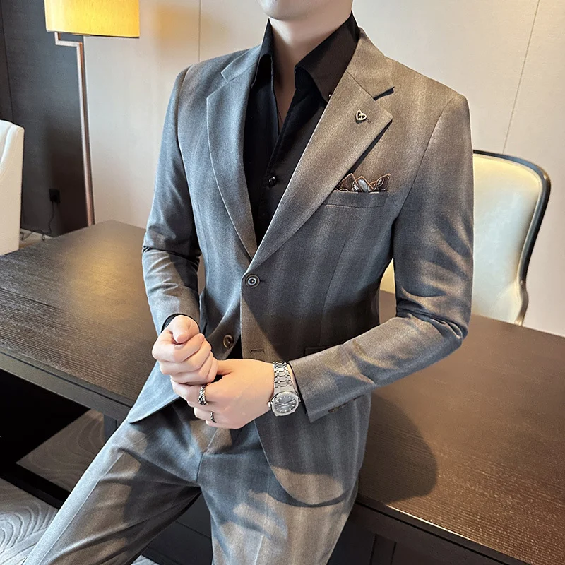 Men's Leisure Suit Two-piece Set Business Formal Wear. Comfortable and stylish suit for the modern man. Perfect for busi — photo 3