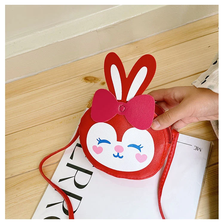 Bolsa transversal feminina de moda infantil PU com espaço para dinheiro, perfeita para passeios e estilo. Compacta e prática. — foto 35