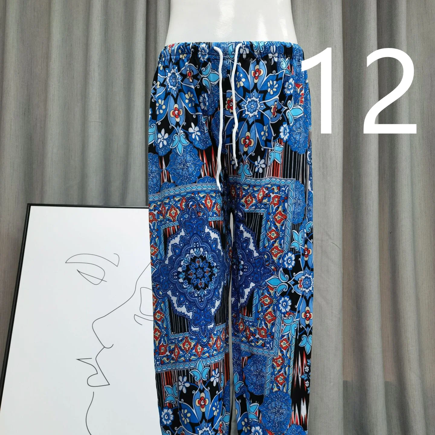 Dames losse broek met hoge taille en trekkoord, lantaarnstijl, comfortabel en stijlvol, ideaal voor een casual en relaxte look. — foto 13