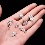 Armband Ketting Legering Kleine Bedel 100 Tibetaans Zilveren Bedels Maak je eigen sieraden! Ideaal voor gepersonaliseerde kettingen en armbanden. — foto 1