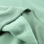 Suéter acolchoado de lã com estampa de desenho de arranhão de gato. Proporciona conforto e aquecimento para seu gato. Perfeito para o inverno. — foto 6