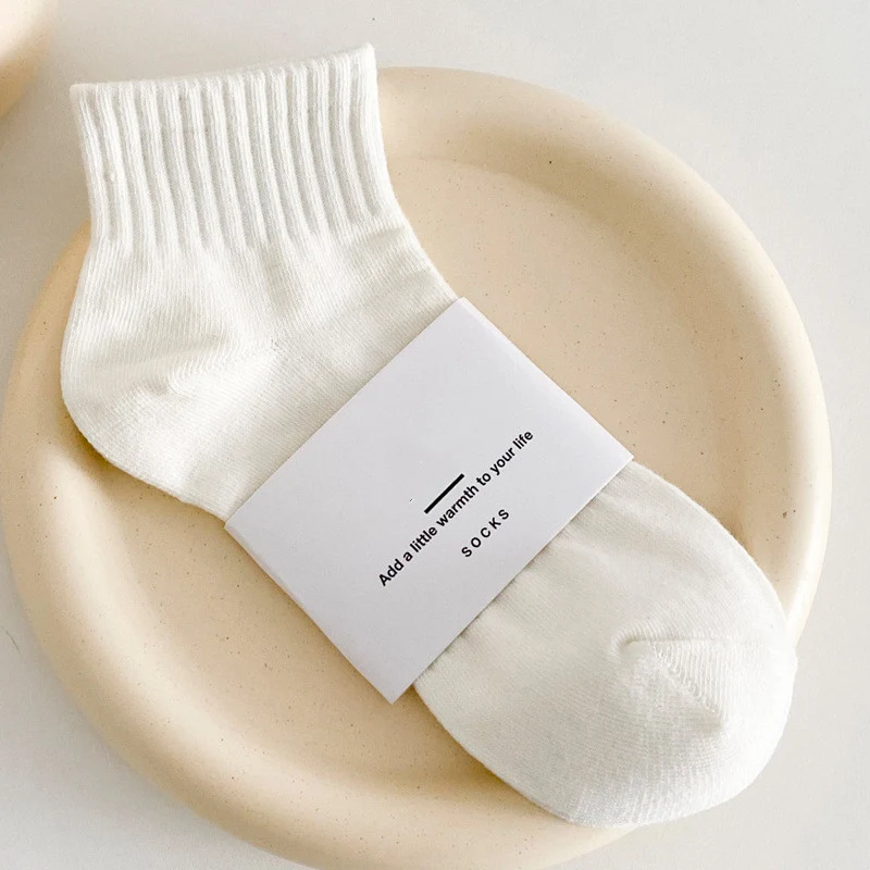 Title 7, Simple Solid Color Womens Mid Tube Socks
