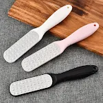 Lixa de pé dupla face em aço inoxidável. Remove calosidades e pele morta, deixando seus pés macios, bonitos e saudáveis com facilidade. — foto 4