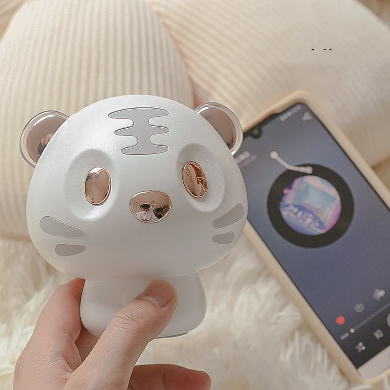 Title 2, Creative Cartoon White Tiger Bluetooth Speaker ...