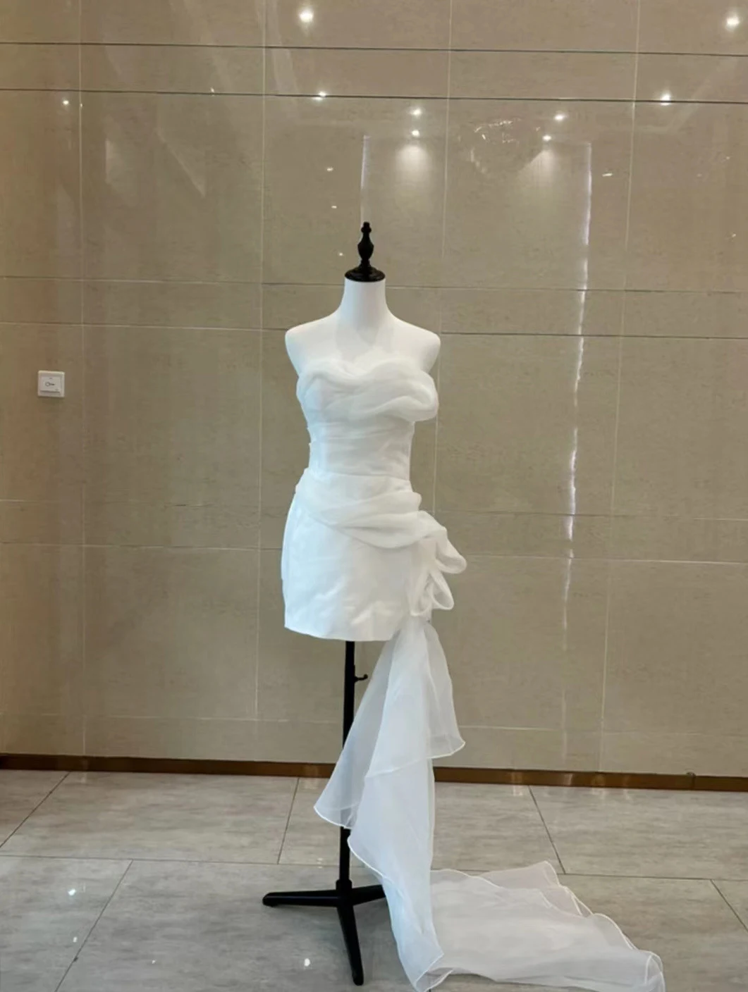 Title 4, Korean Style Short Light Wedding Dress Tube Top...