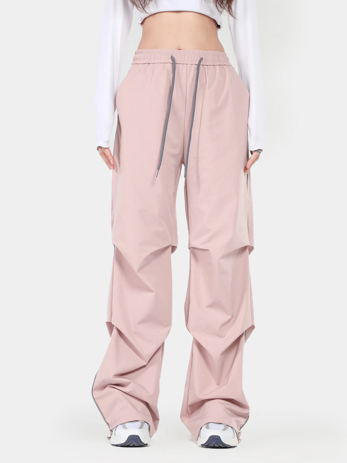 Calças Mop Femininas Soltas Casuais com Pregas Estilo Paraquedista Conforto e Leveza para um Look Despojado e Moderno para Mulheres — foto 7