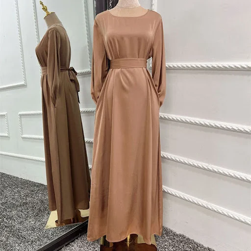 Title 3, Vestido feminino tipo roupão com lenço de cetim...