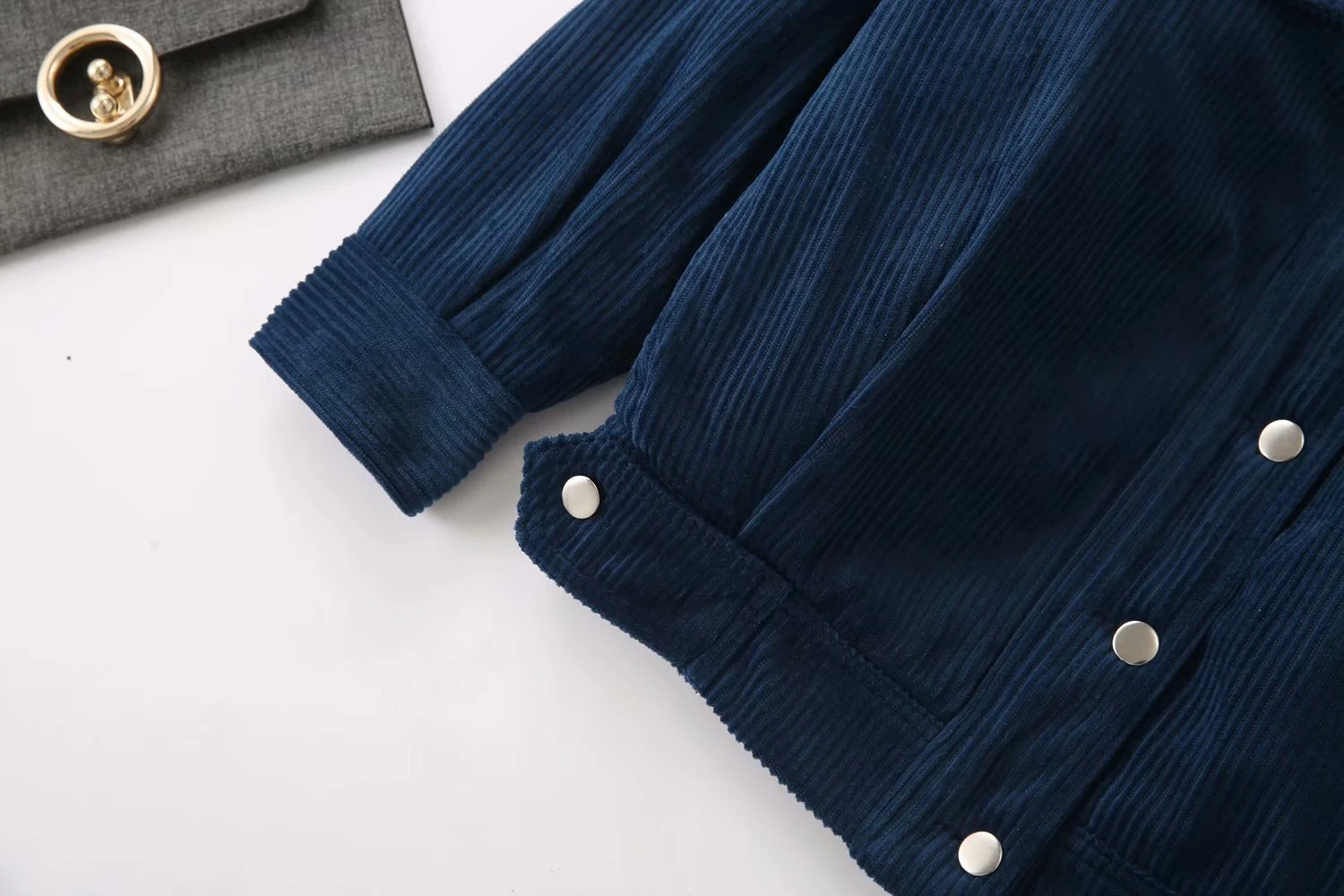 product image - 2