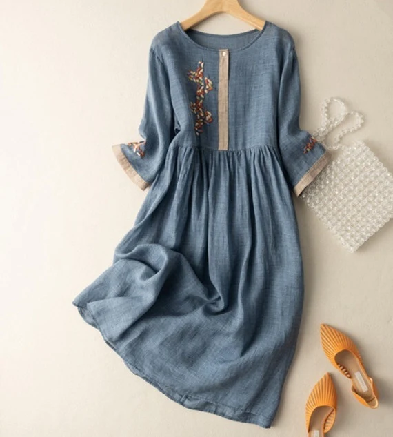 Artistic Ethnic Style Linen Cotton Embroidery Loose Half Sleeve Dress — photo 2