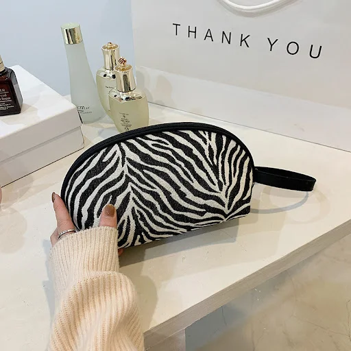Title 3, Fashion Simple Travel Storage Cosmetic Bag. Sty...