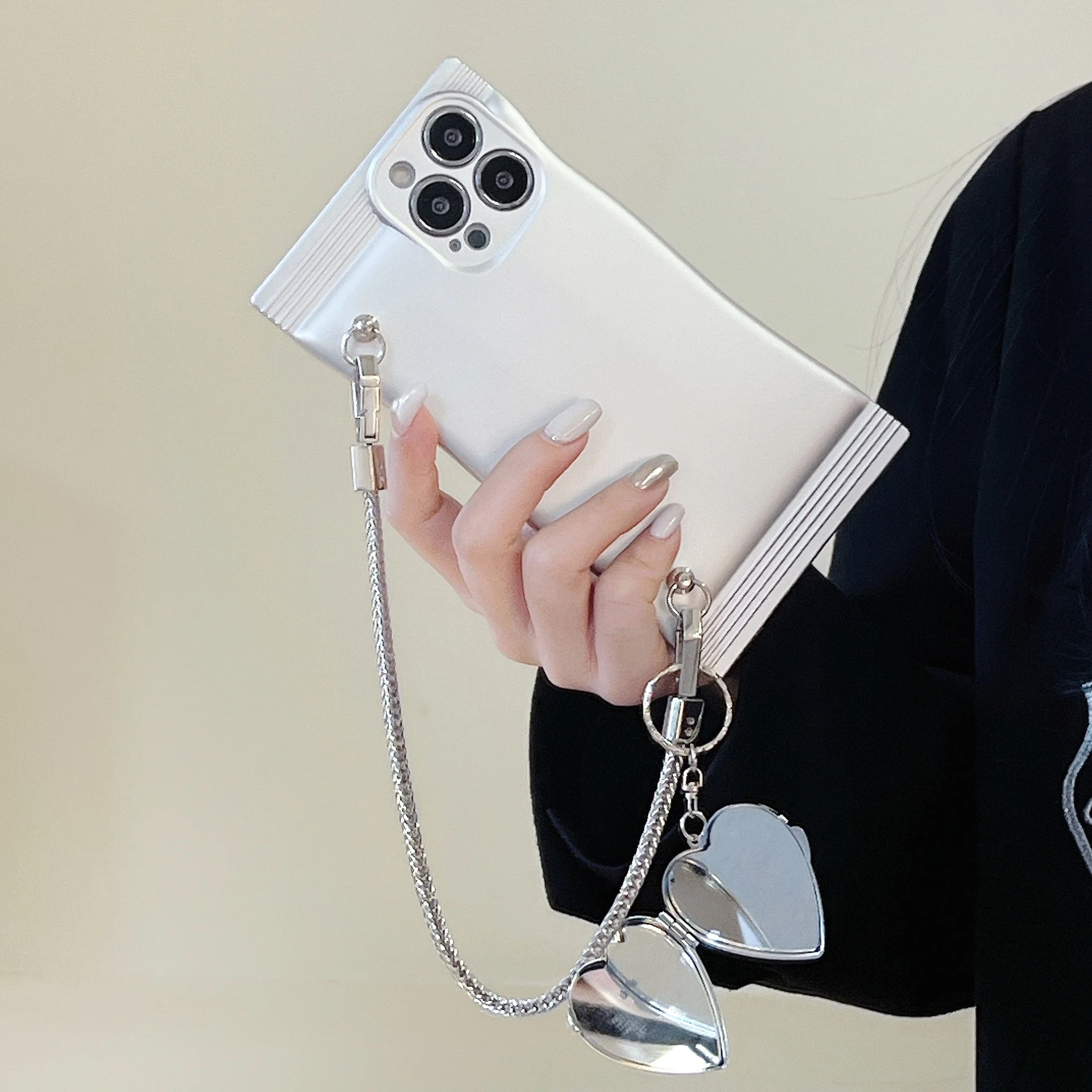 product image - 3