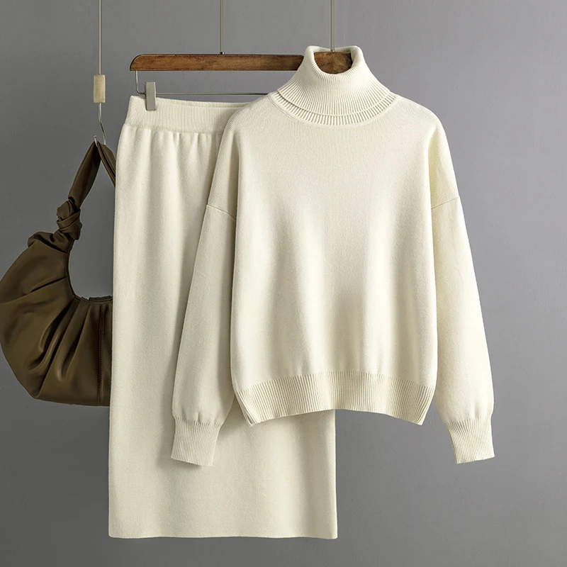 Set due pezzi donna, maglione dolcevita tinta unita e gonna a tubino, perfetto per autunno e inverno, elegante e caldo. — foto 4