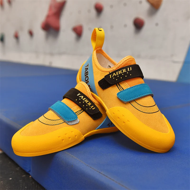 Title 3, Sapatos de escalada respiráveis e antiderrapant...