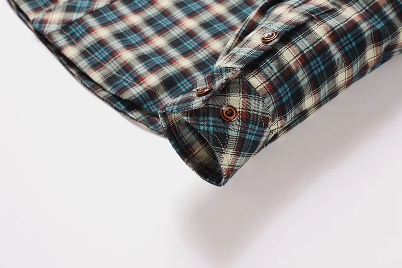Men's Cotton Plaid Casual Cargo Pants. Comfortable and versatile for everyday wear. Perfect for a relaxed, stylish look — photo 10