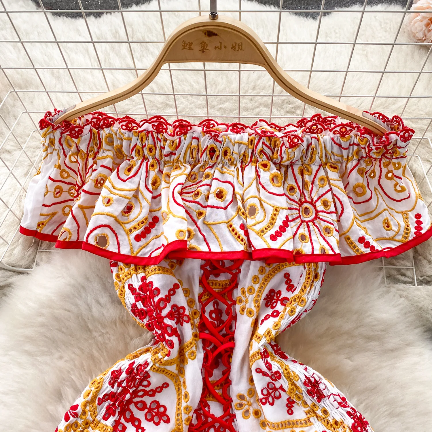 Title 11, Embroidery Tied Slim Fit Short Flounced Skirt, ...