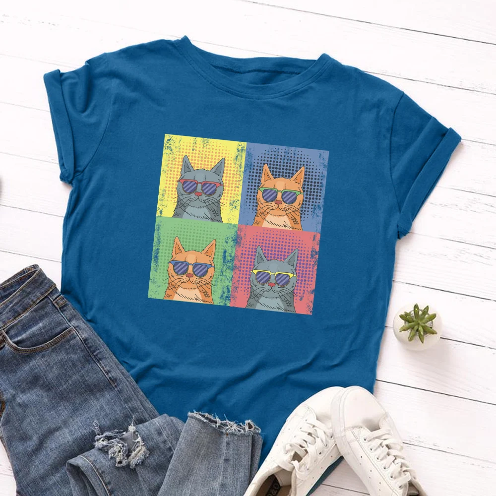 Camiseta feminina solta com gola redonda e manga curta, confortável e estilosa, perfeita para o dia a dia, um look casual e moderno. — foto 8