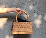 Trapezoidal small handbag