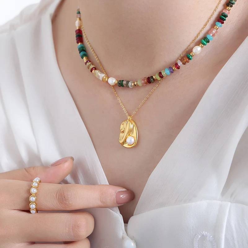 Colar com pingente de aço titânio geométrico irregular retrô, pérola estilo Ins. Um acessório de moda elegante e sofisticado para mulheres. — foto 15