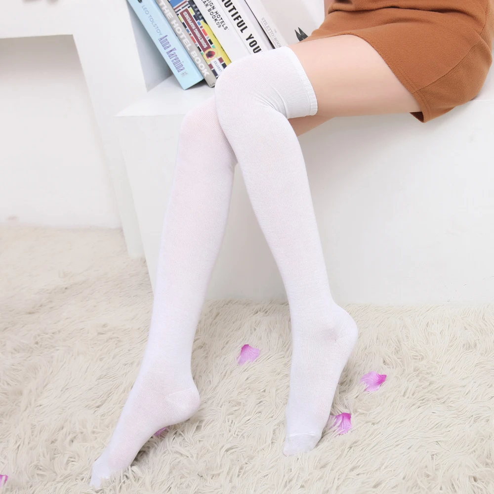 Japanse hoge kousen dames, kniekousen, voetbal sokken, comfortabel en modieus voor sport en casual gebruik, perfecte pasvorm. — foto 16