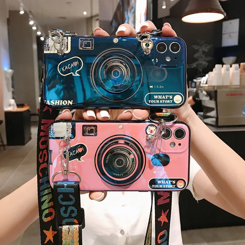 Title 11, Funda Retro Cámara con Correa para Muñeca y Cordón