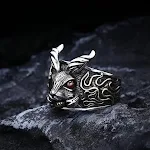 Anel masculino de coelho escuro punk em prata esterlina S925. Design ousado para homens que buscam estilo único e expressivo. — foto 1