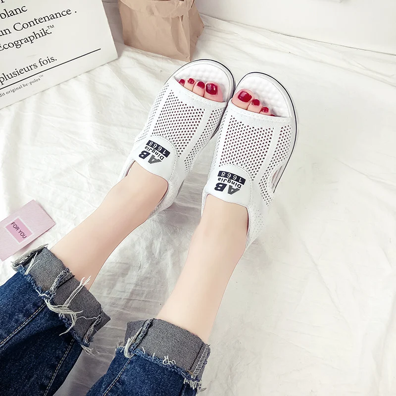 Title 4, Womens Sports Sandals Mesh Soft Bottom Breatha...