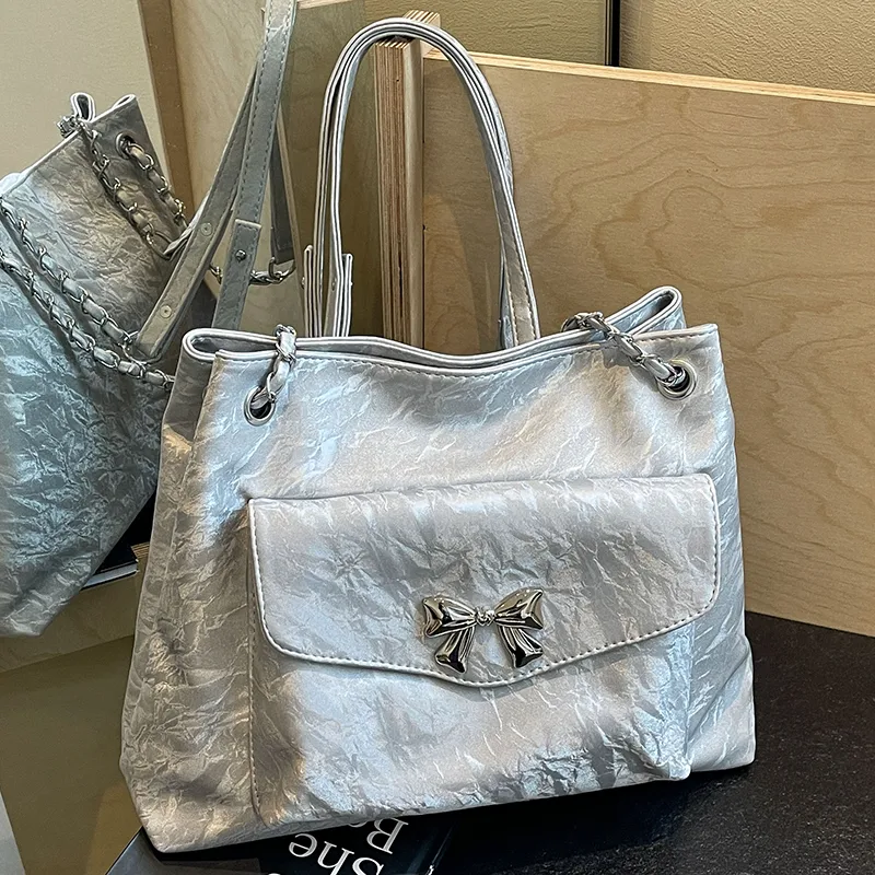 Women's Large Capacity Crossbody Bag, Fashionable and Versatile, Perfect for College Students. Ideal for classes and eve — photo 15