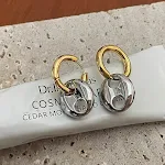 Brincos e Pulseira Simples de Alta Qualidade Atmosphere com Banho. Elegância discreta para um visual sofisticado e atemporal em qualquer ocasião. — foto 3