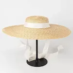 Straw white silk