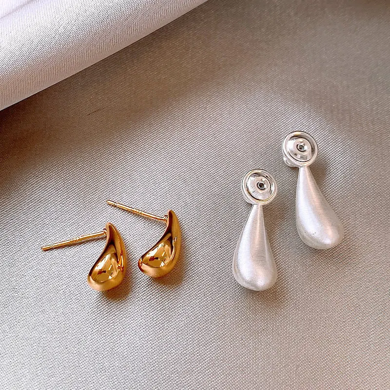 Brincos de metal com contraste duplo, design de gotejamento. Use-os de duas maneiras, um toque moderno e elegante para você, compre já! — foto 5