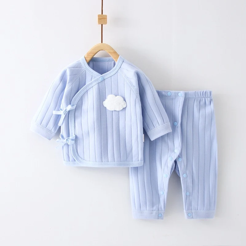 Roupa de bebê recém-nascido de algodão puro para primavera, outono e inverno. Conforto e suavidade para a pele delicada do seu bebê. — foto 15
