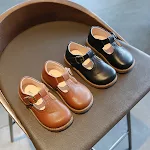 Sapatos infantis retrô de couro estilo britânico – Conforto e elegância vintage para os pequenos, ideais para um visual charmoso e atemporal. — foto 5
