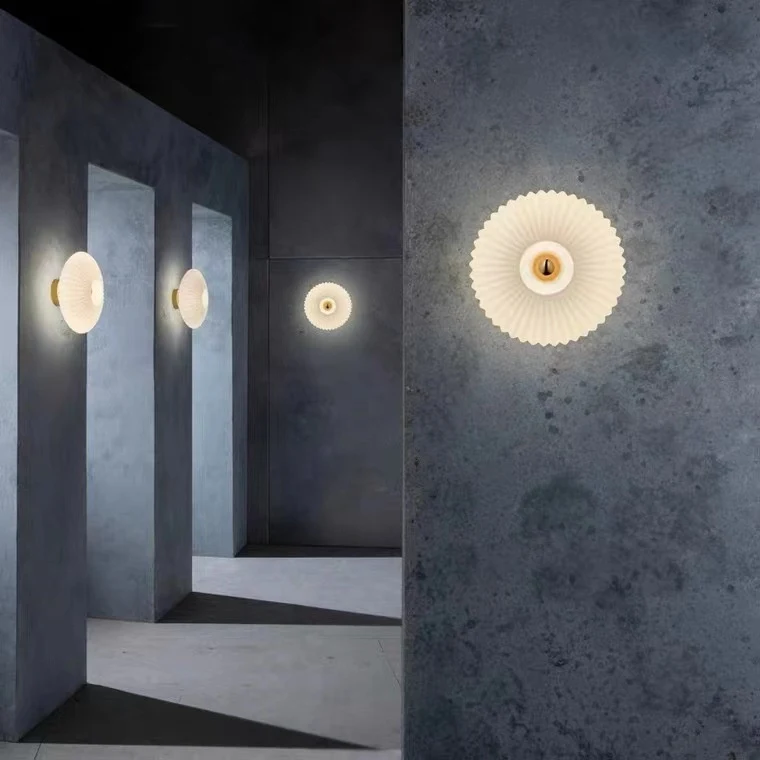 Title 2, French-style mid-century Bauhaus glass wall lam...