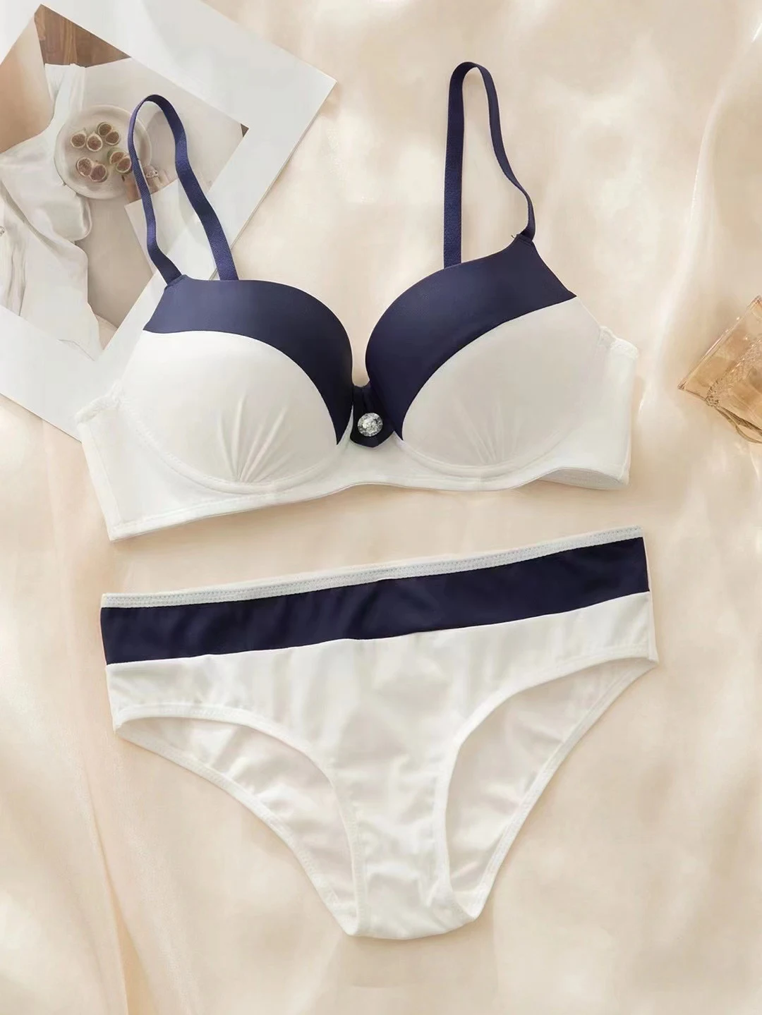 Title 5, Conjunto de sutiã e calcinha plus size para mul...