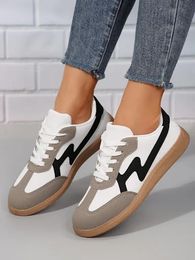 Title 8, Fashionable Flat Casual Lace-up Student Sports ...