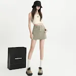 Saia Jeans Fina Feminina A-Line Pantalona. Conforto e estilo em uma saia leve, perfeita para looks casuais e modernos. — foto 15