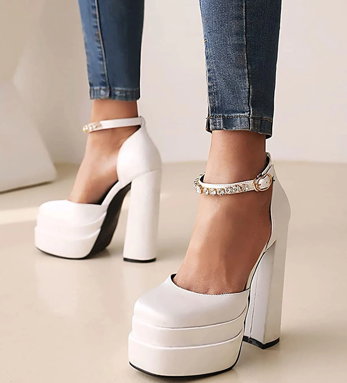 Title 78, 14cm hohe Plateau-High Heels mit Strass für Dam...