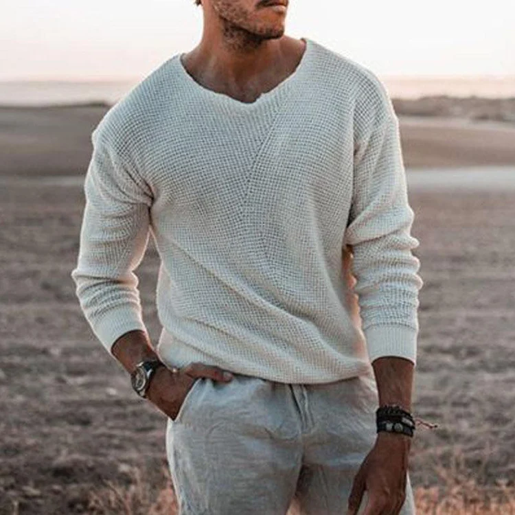 Long Sleeved Round Neck Sweater Everyday comfort and style. Perfect for layering or wearing alone, ideal for a casual, c — photo 3