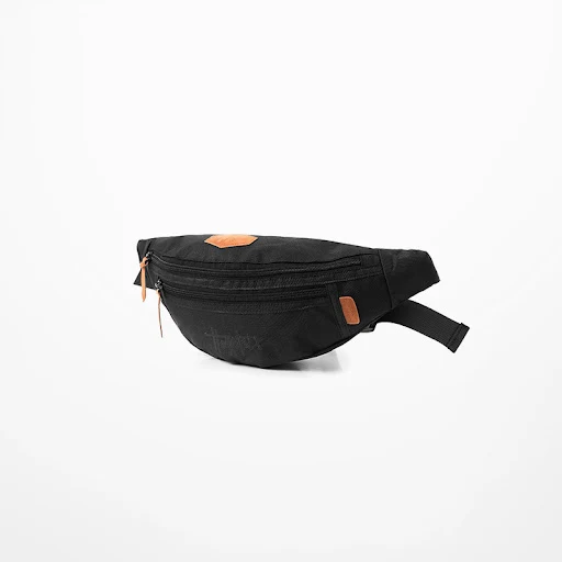 Title 2, Street hip-hop chest bag for ultimate convenien...