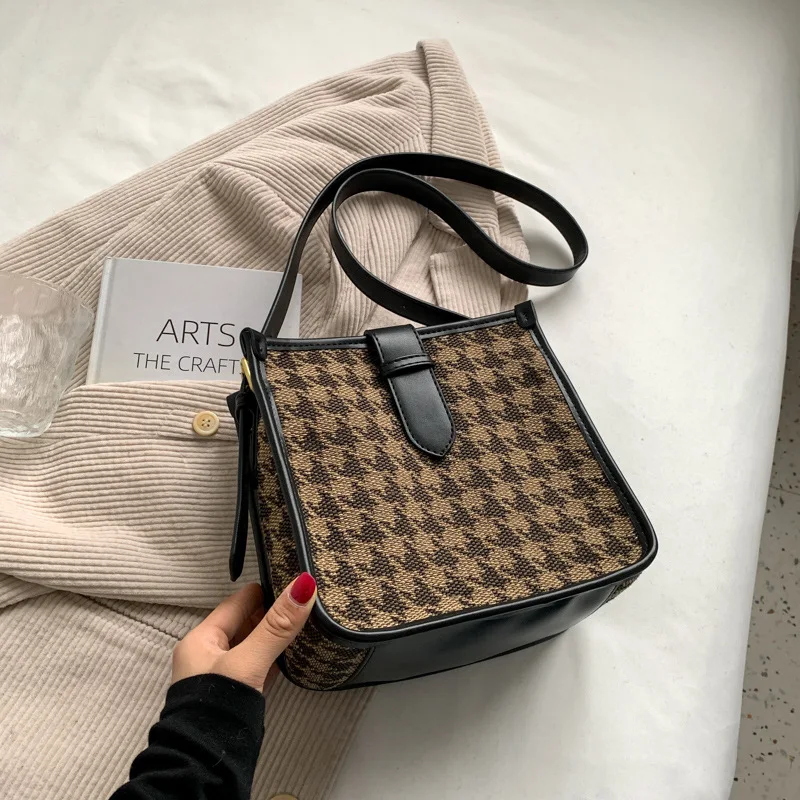 Title 6, Bolsa Mensageiro Casual Feminina de Um Ombro De...