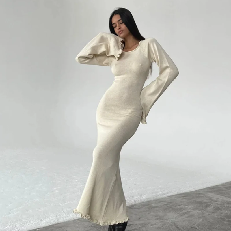 Abito lungo in maglia senza schienale da donna, tinta unita con bordo grezzo, perfetto per un look elegante e confortevole, ideale per l'estate. — foto 7