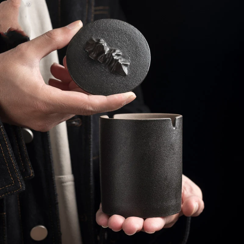 Title 1, Portable Anti Fly Ash Ashtray with Cover for Au...