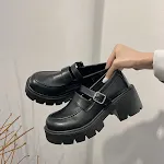Scarpe Mary Jane donna autunnali in pelle piccola, suola spessa, comfort e stile quotidiano per un look alla moda e versatile. — foto 3