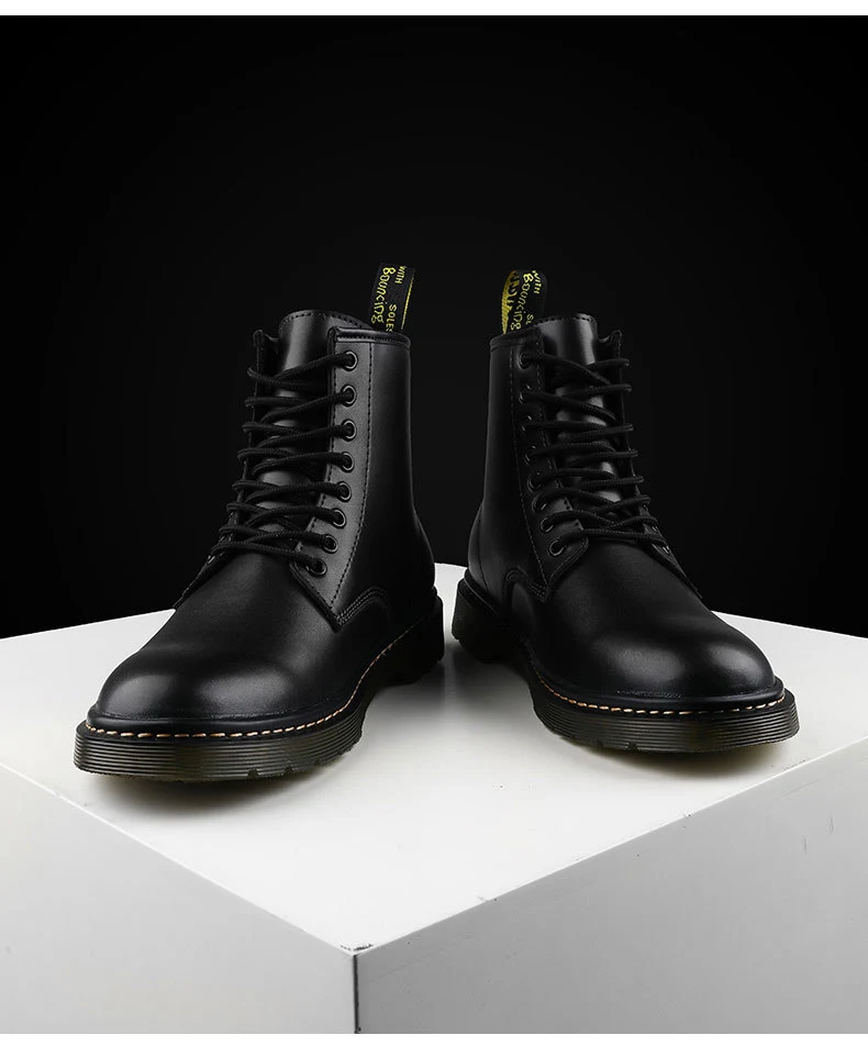 Title 12, Eight-hole breathable leather boots outdoor fas...