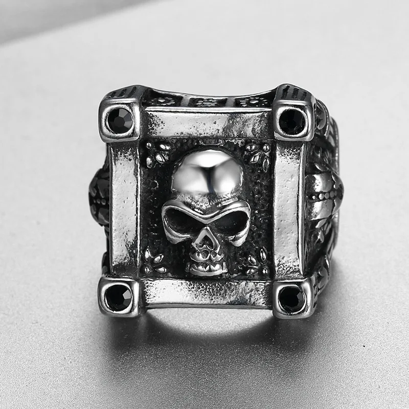 Anel de caveira rock para homens, acessório de moda com personalidade, perfeito para um visual ousado e cheio de atitude. — foto 9