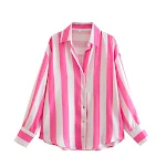 Camisa drapeada de satén a rayas, elegante y versátil para mujeres. Ideal para looks sofisticados, cómoda y con un diseño moderno. — foto 9