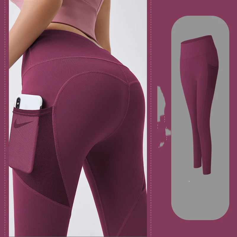 Dünne Fitnesshose mit Mesh-Seitentaschen für optimale Belüftung beim Training. Bequem und atmungsaktiv für jede Sportart. — foto 3