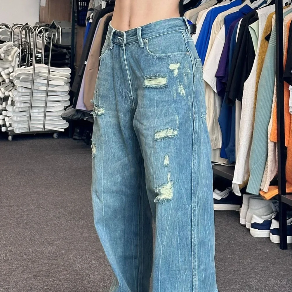 Pantalones retro de talle alto y pernera ancha sueltos para un look cómodo y elegante con estilo vintage, perfectos para cualquier ocasión. — foto 4