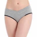 Bragas de mujer de cintura baja en forma de U para comodidad y realce. Diseño favorecedor y ajuste perfecto para el día a día. — foto 9
