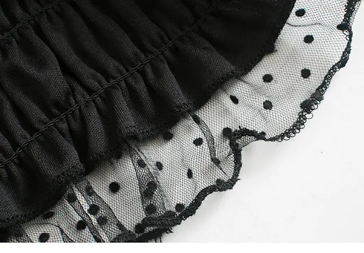 Title 2, Perspective stitching puff sleeve square top co...
